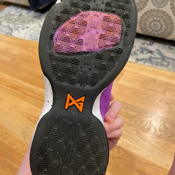 Paul george nikes size 10.5 - Picture 7 of 10